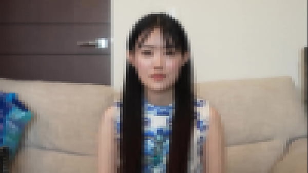 正真正銘  本物です  有名芸能人との共演番組や  共演映像など  全部、確認しました  M-○チャンピオンと、共演しているバラエティー番組なんか、楽しそうに、キラキラしちゃってますが、、、  もちろん、そんな画像は出せません泣